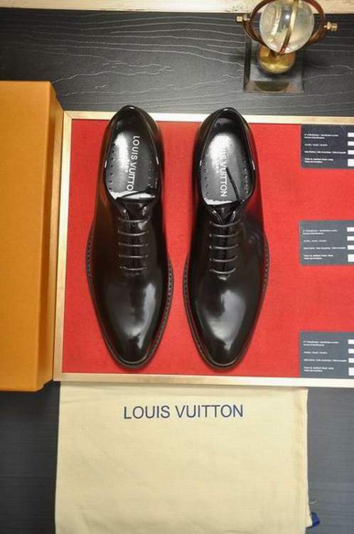Picture of Louis Vuitton Shoes _SKULVsz38-45hnh032014504